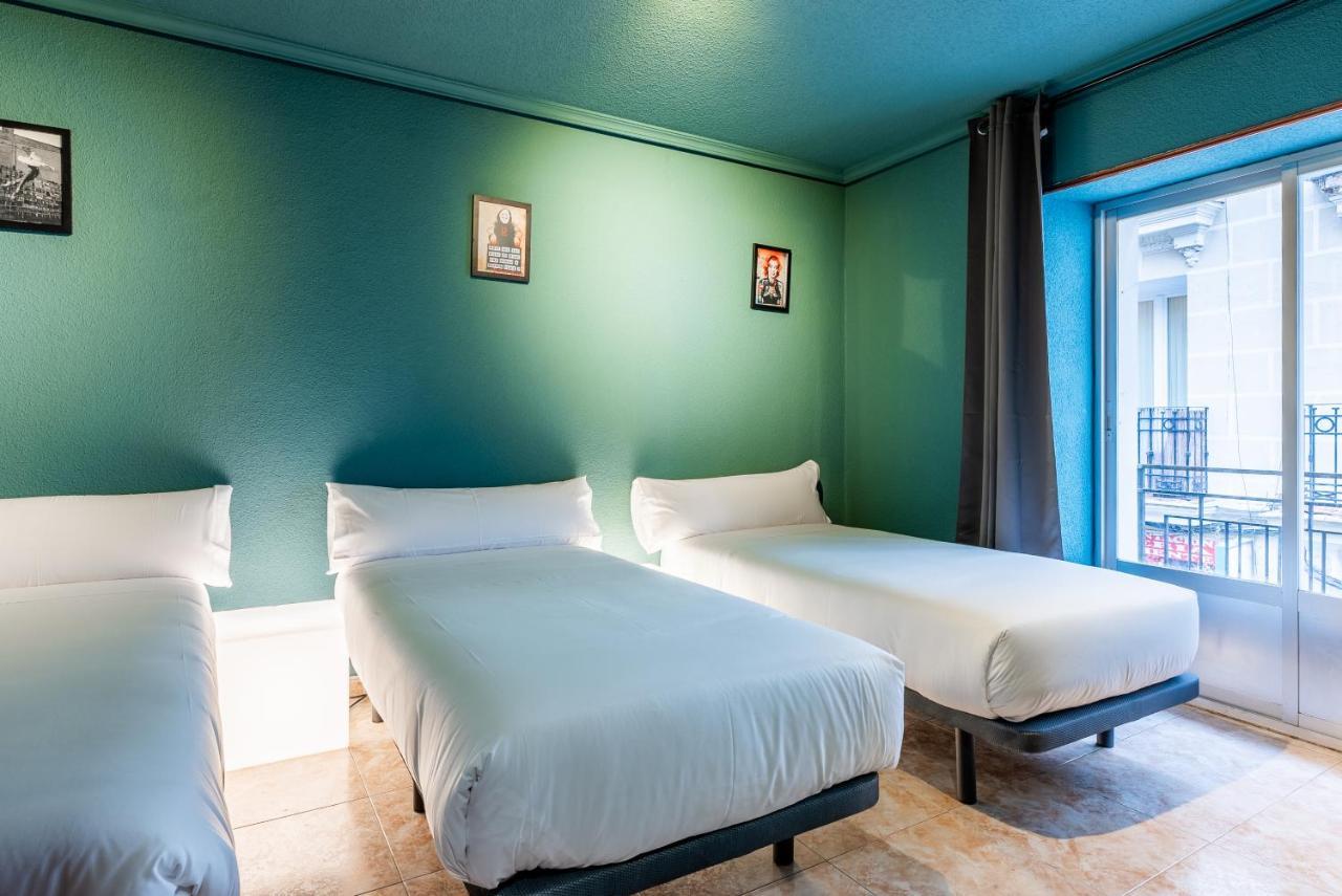 Ideal Hostel Madrid Luaran gambar