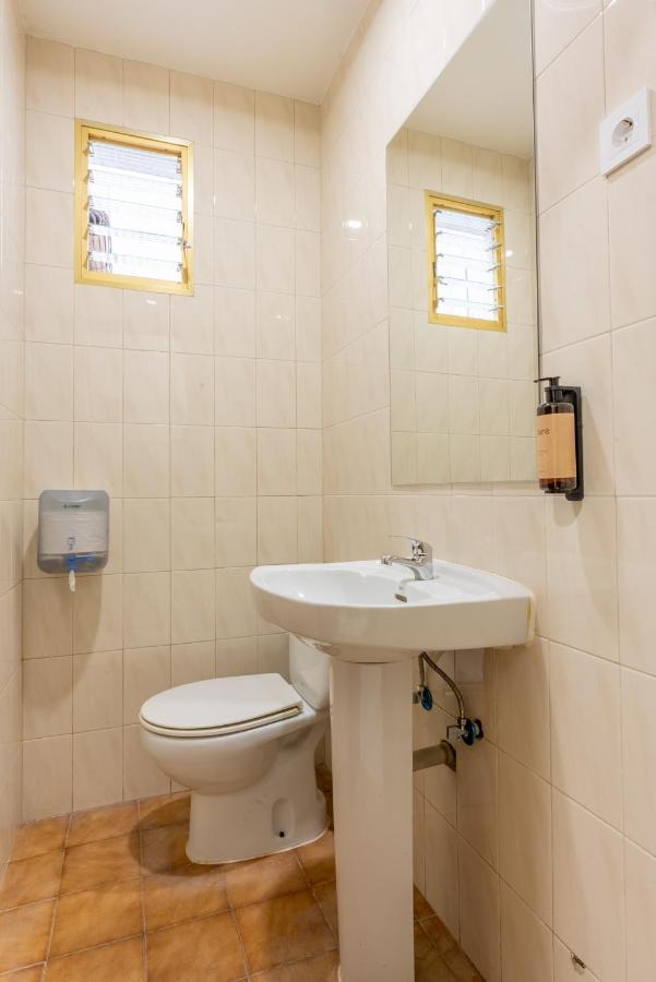 Ideal Hostel Madrid Luaran gambar