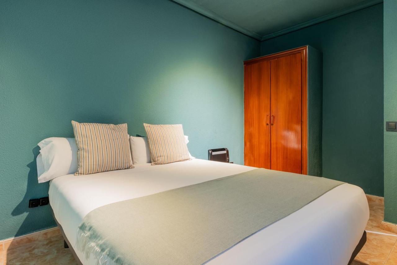 Ideal Hostel Madrid Luaran gambar