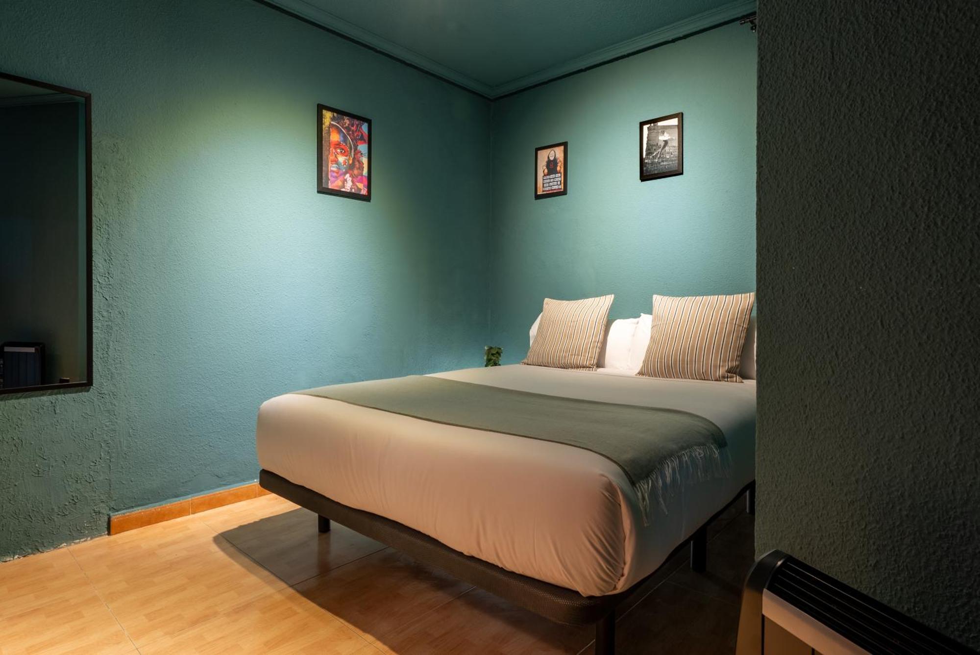 Ideal Hostel Madrid Luaran gambar